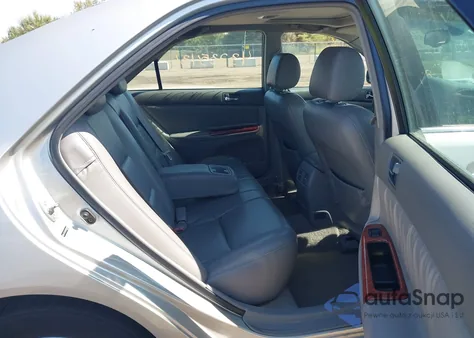 2004 Toyota Camry Xle V6 from USA, damaged, VIN 4T1BF30K24U585278